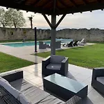 Domaine Canteloup Vignes Et Piscine *