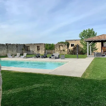 Domaine Canteloup Vignes Et Piscine *