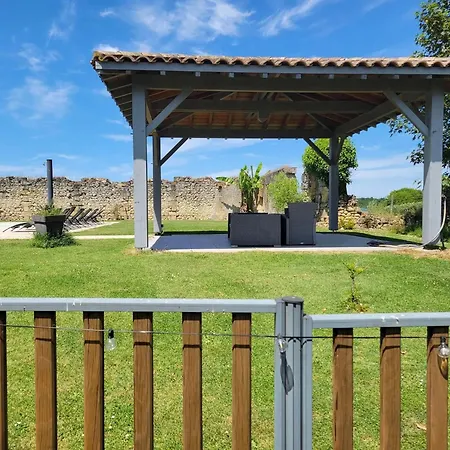 Domaine Canteloup Vignes Et Piscine