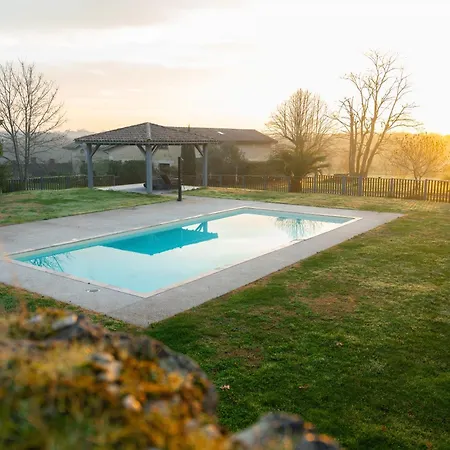 Domaine Canteloup Vignes Et Piscine
