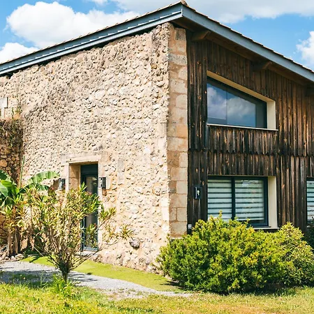 Domaine Canteloup Vignes Et Piscine Casa vacanze *