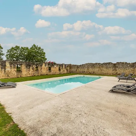Domaine Canteloup Vignes Et Piscine Дом отдыха