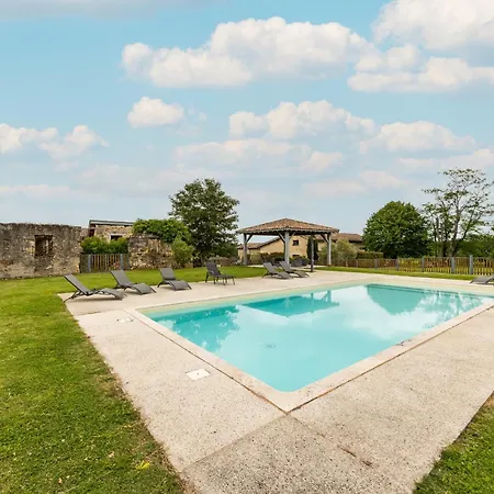 Дом отдыха Domaine Canteloup Vignes Et Piscine